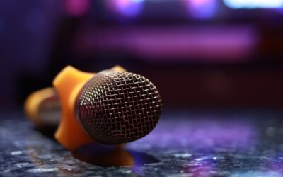 Cara Membuat Peredam Suara untuk Ruang Karaoke di Rumah